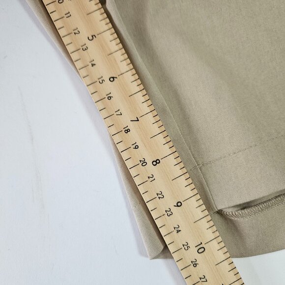 Haggar Premium Cool 18 Men's Shorts Sz 42 Khaki Straight Fit Superflex Waistband - Picture 4 of 10